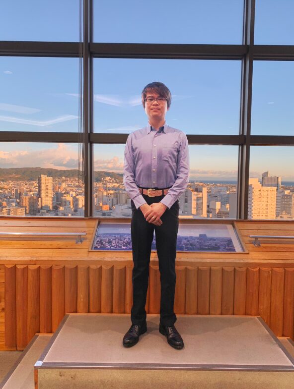 徐浩予